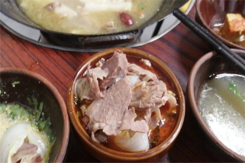 洞氮胡记羊肉馆加盟