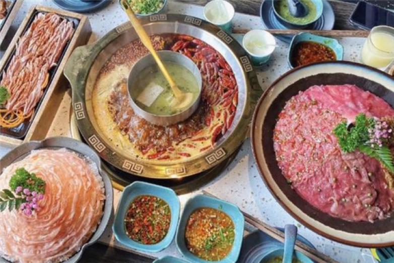 火凤祥鲜货火锅加盟