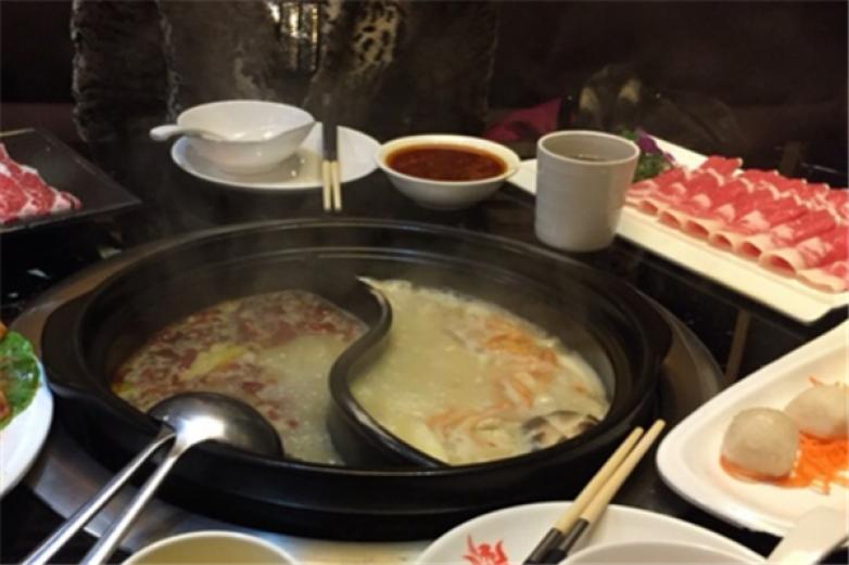 鼎沸火锅加盟