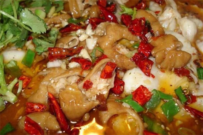 关渔小院肥肠鱼火锅加盟