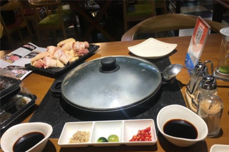 嗨捞猪肚鸡加盟