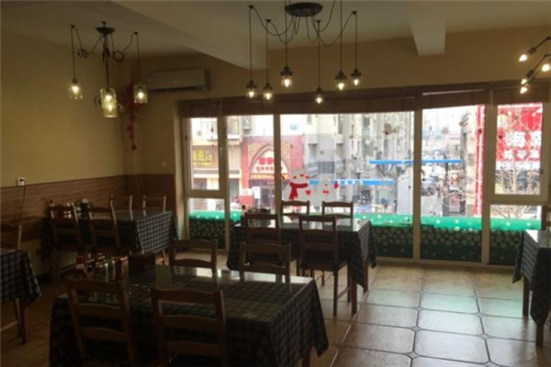 美味闻得到比萨加盟