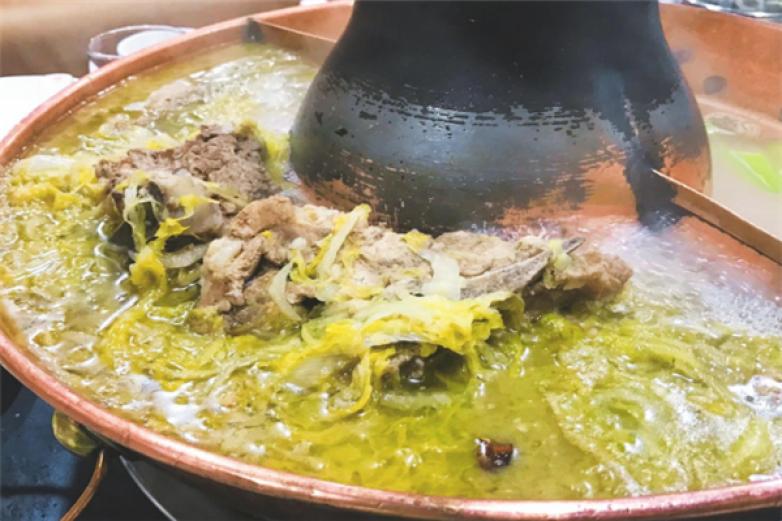 通化酸菜火锅加盟