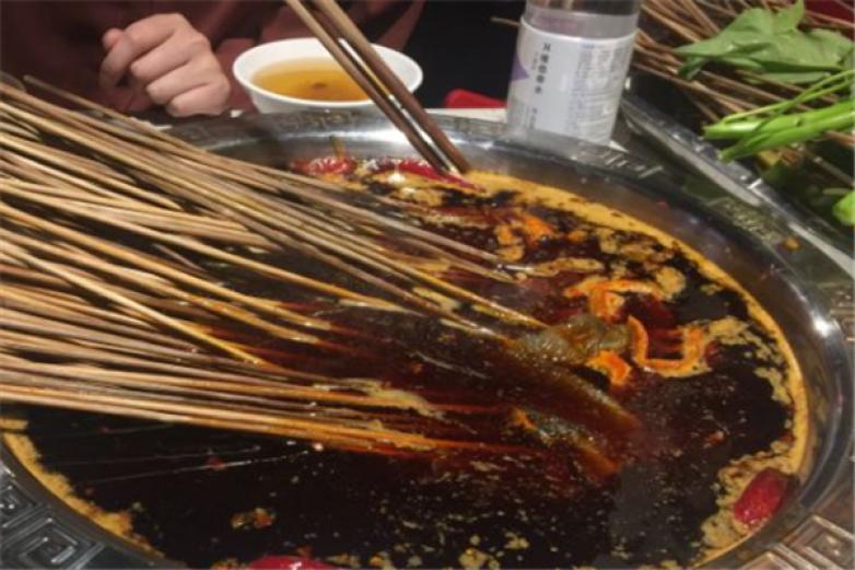 大芊金泡椒串串加盟