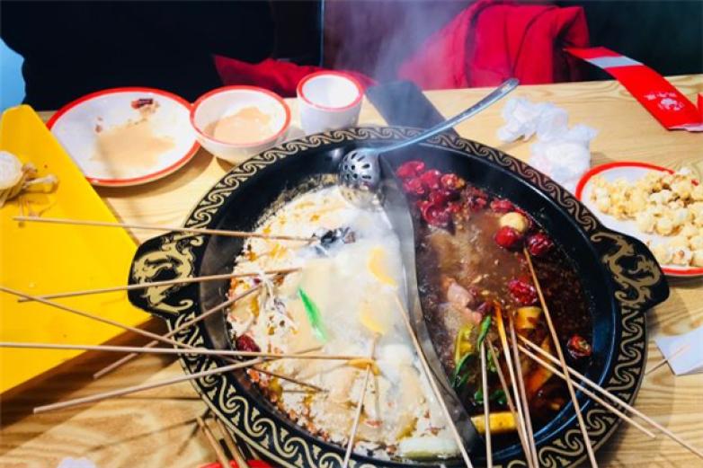 巷子里头火锅串串加盟