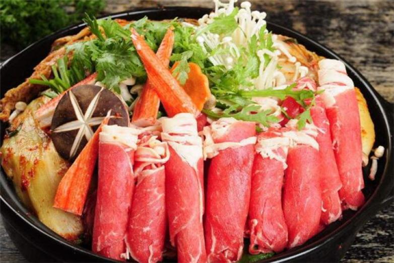 泥炉炭火牛一锅加盟