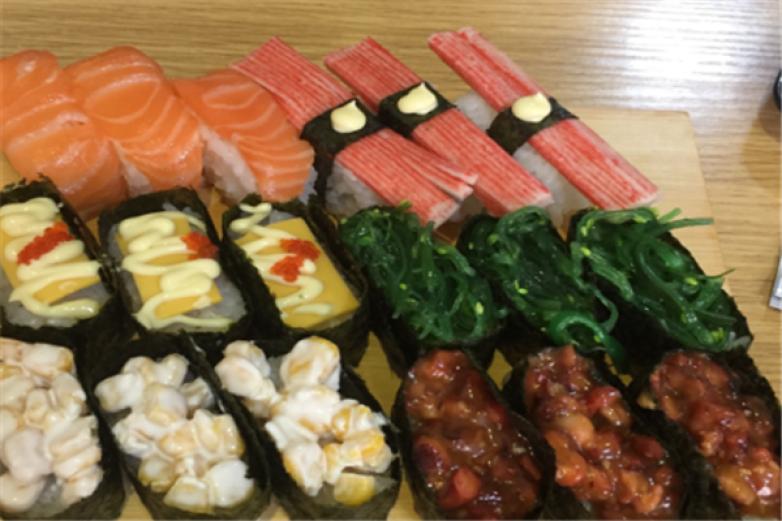 奶茶寿司吧加盟