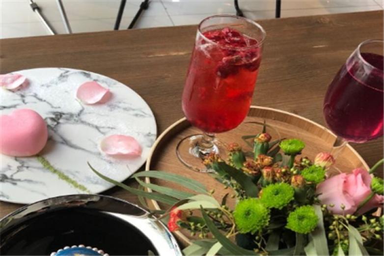 慕色饮品店加盟