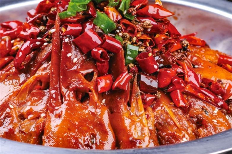 馋嘴干锅辣鸭头加盟