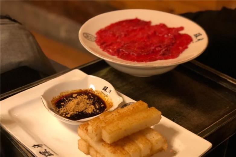 琛斗庭院火锅加盟