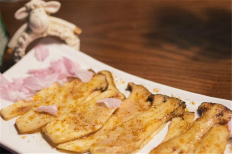 炭路者串烧铺加盟