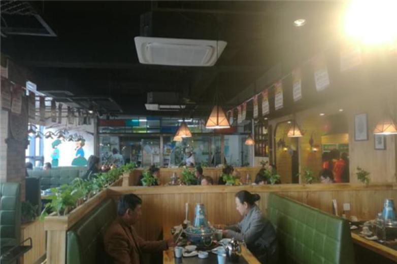 馋嘴捞创意时尚火锅加盟