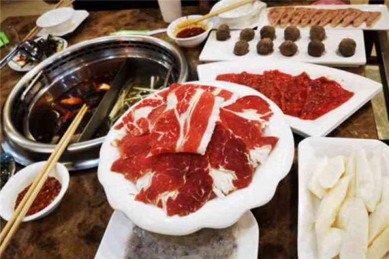 常一口鲜货火锅加盟