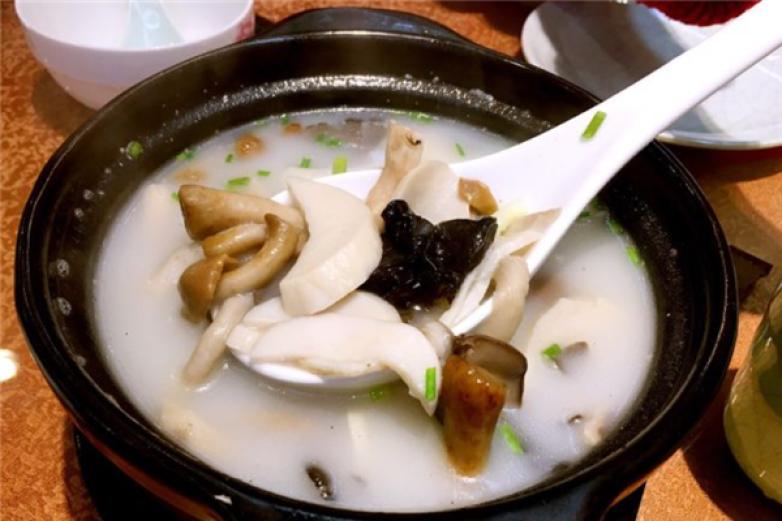 督一处长寿锅加盟