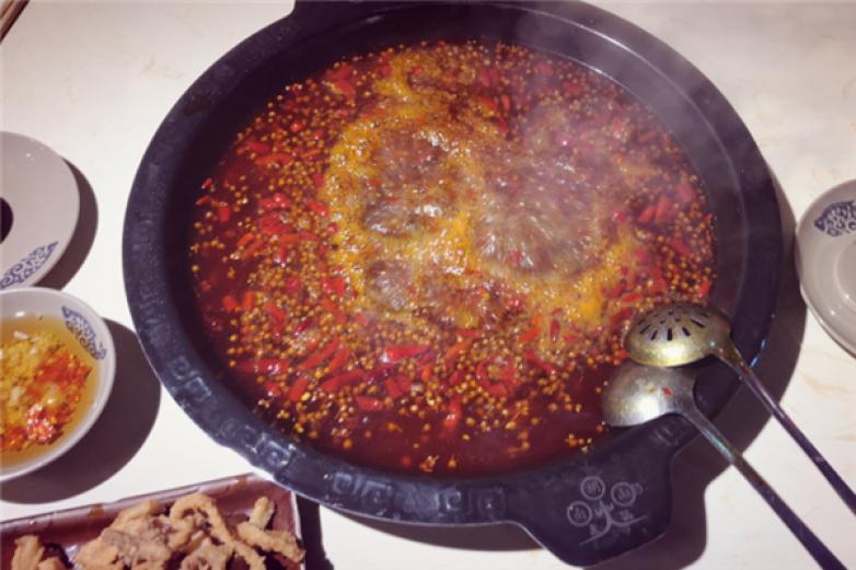 胡南山老火锅加盟