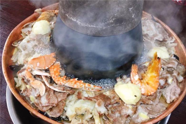 芳顺源特色焖锅加盟