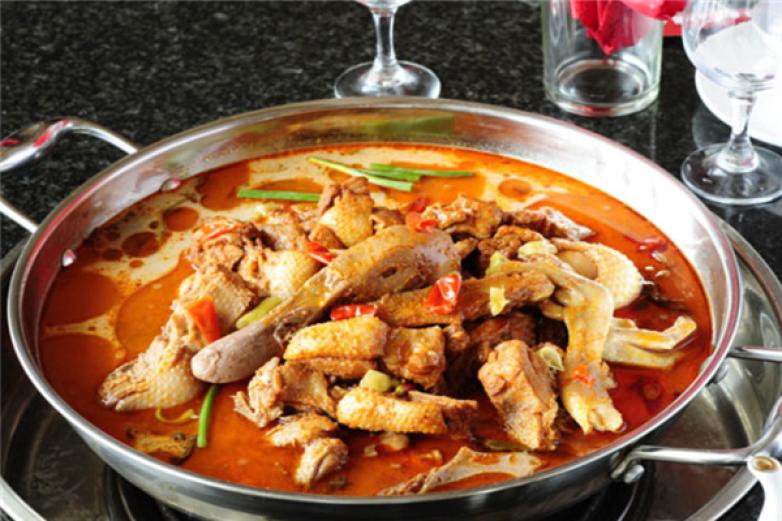 老兵啤酒鸭火锅加盟