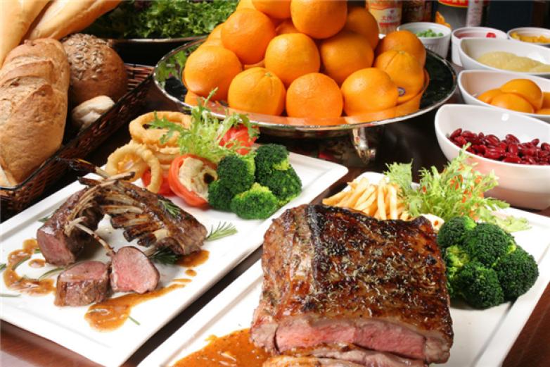 就犟牛排自助加盟