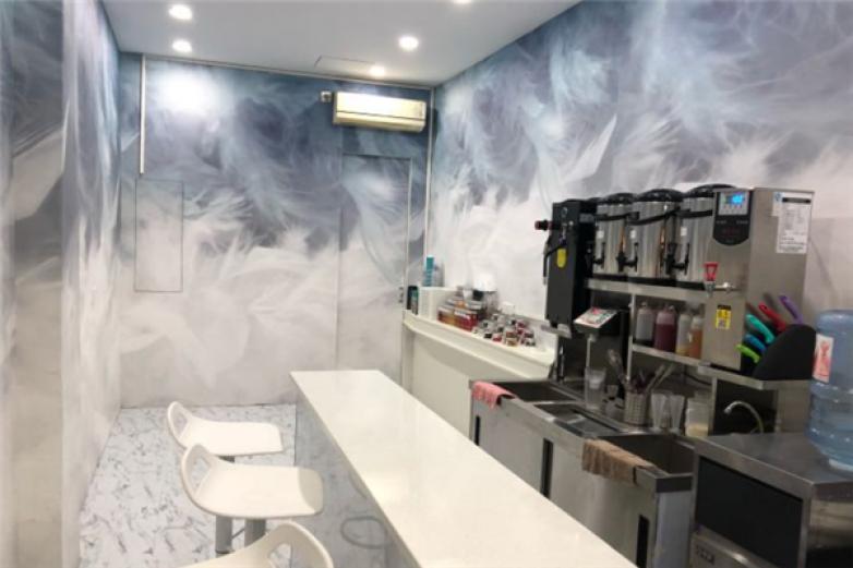 红宝机器人饮品加盟