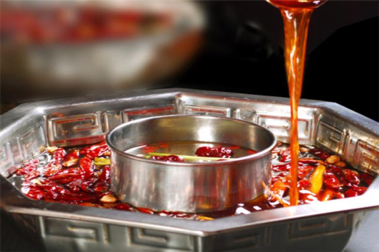 爱醉火重庆老火锅加盟