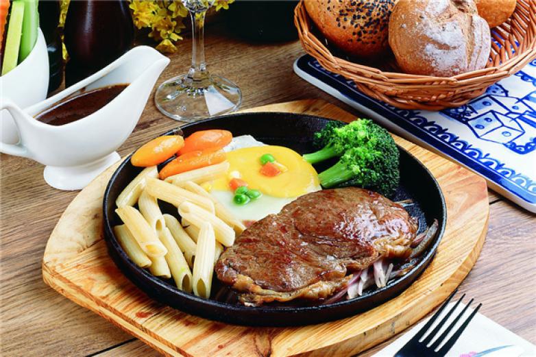 芭提雅阳光西餐厅加盟