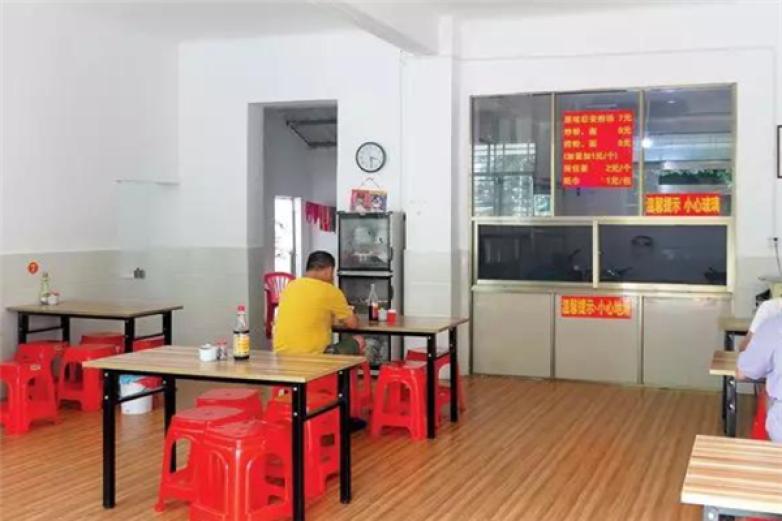 邢台啤酒鸭火锅环境