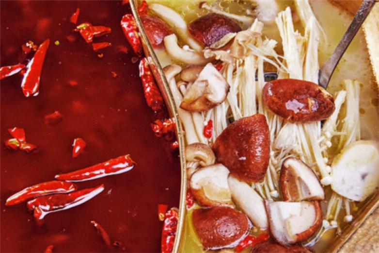 蜀味古巷子火锅加盟