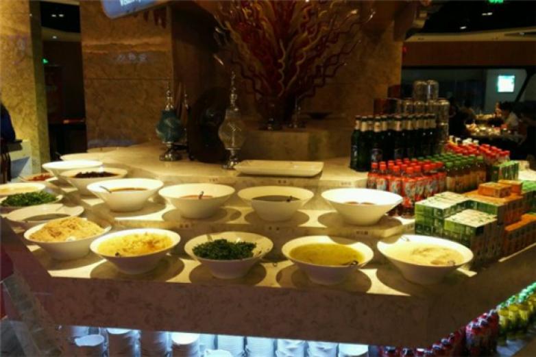 巴倒驰土火锅加盟