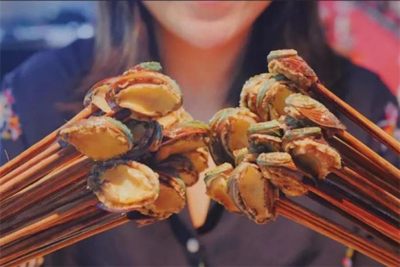 巴尖鲍鱼火锅串串加盟