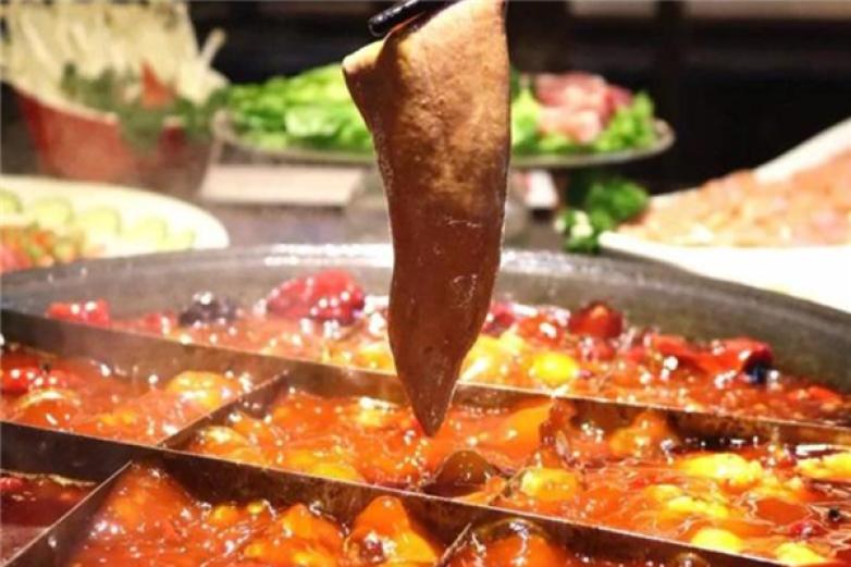 川美老火锅美味