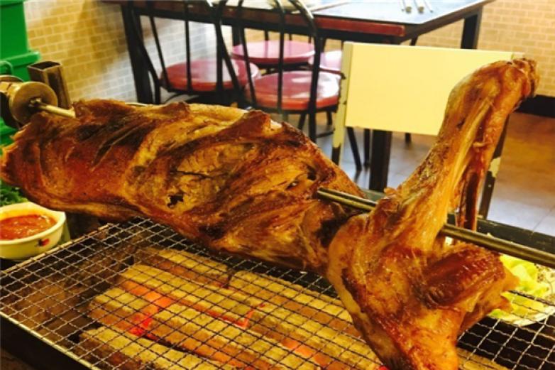 霸道烤羊腿加盟