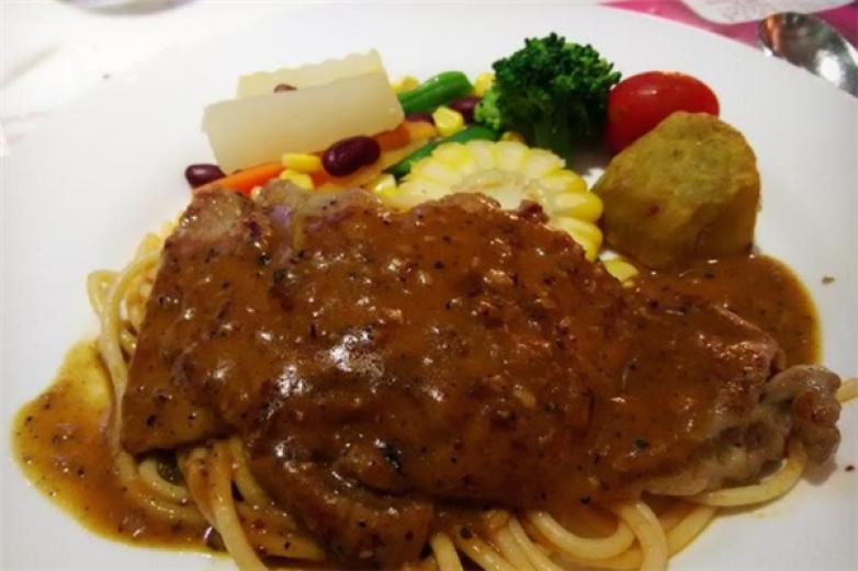 半岛时光西餐厅加盟