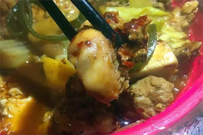 本大叔焖锅加盟