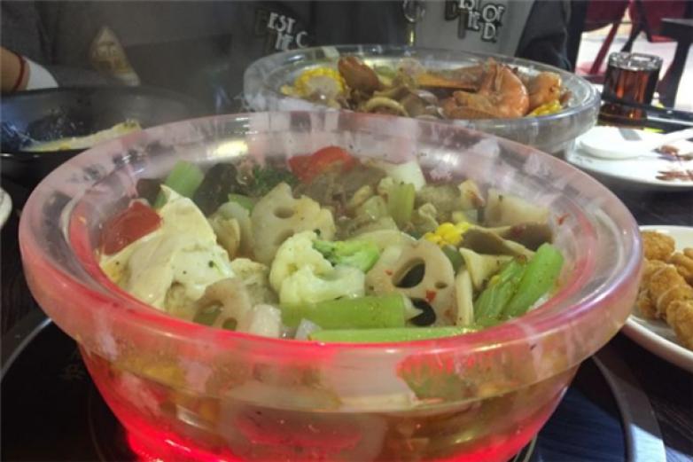 本大小姐水晶焖锅加盟