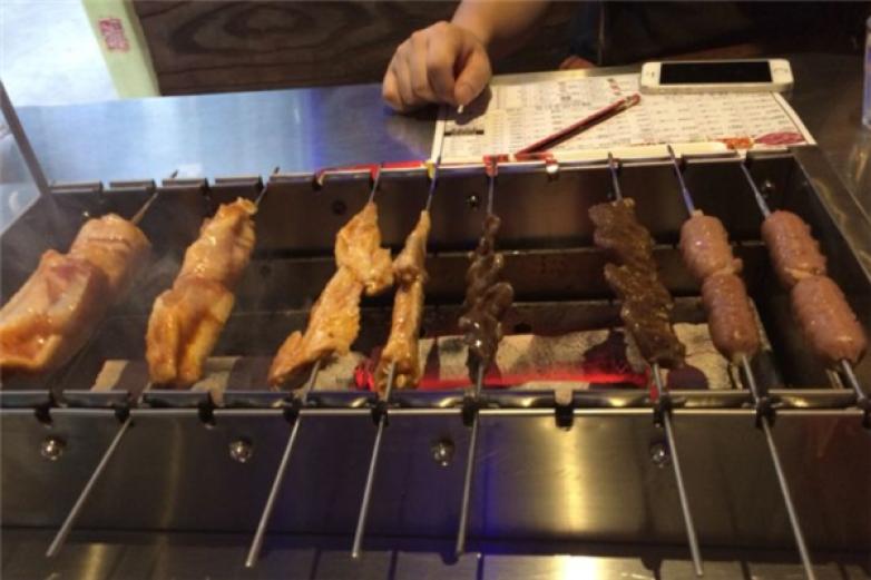 未央夜宴烧烤主题餐厅加盟