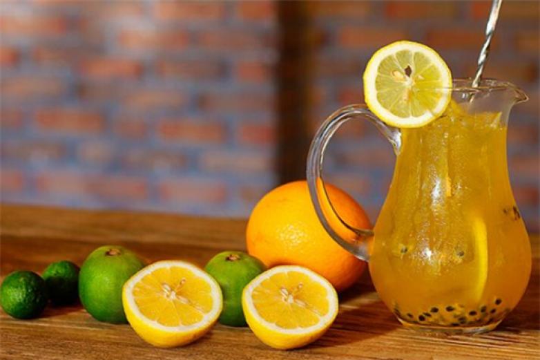 小美好果茶铺加盟