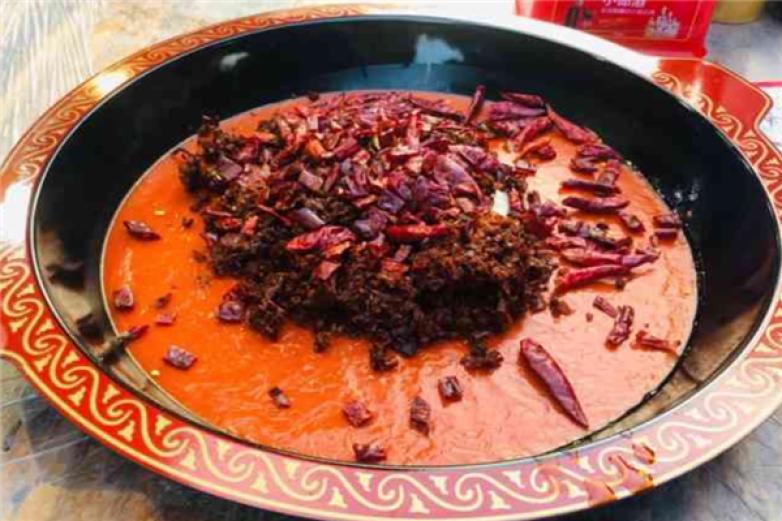 巴鄉源老火锅加盟