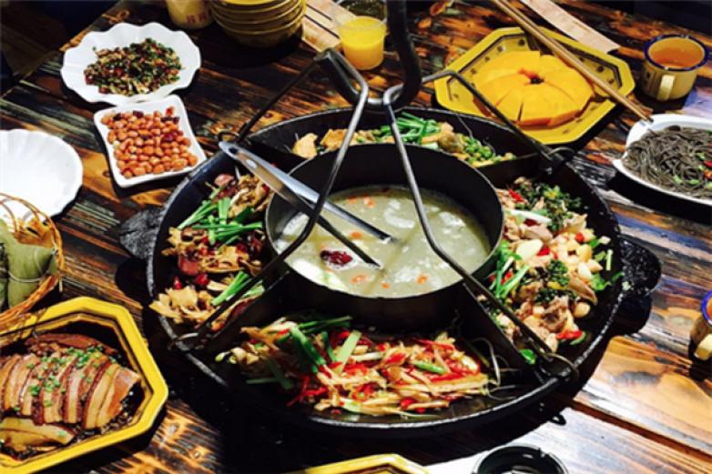 巴人吊锅川东吊锅菜加盟