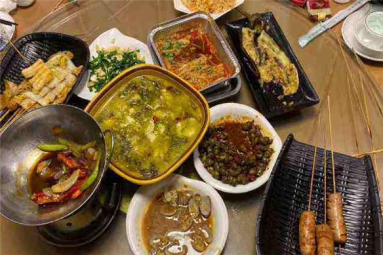 包再来海鲜烤吧加盟