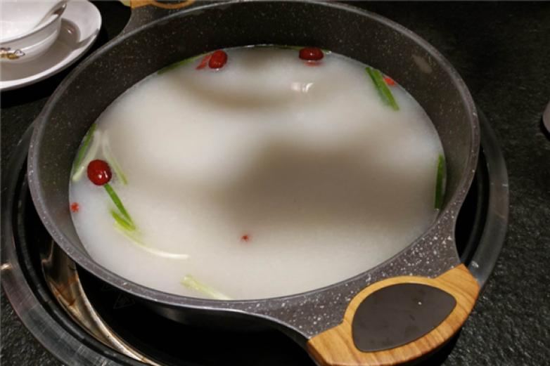 草本传奇火锅加盟