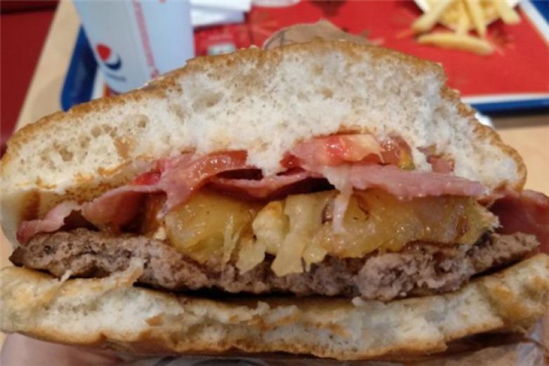 崔斯特汉堡口味