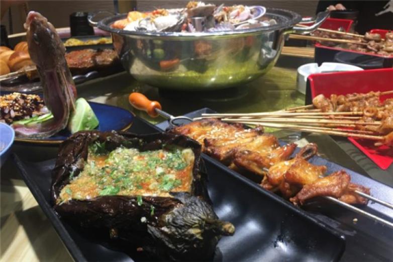 爆香串私厨加盟