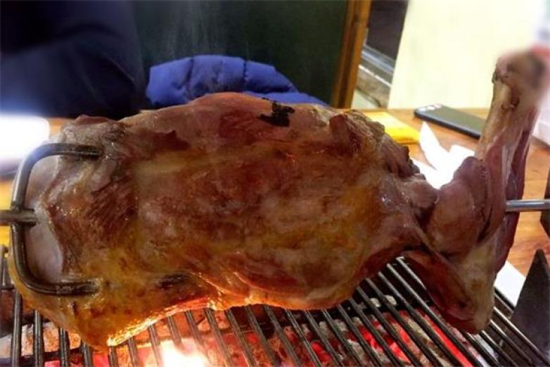 白香阁烤全羊加盟
