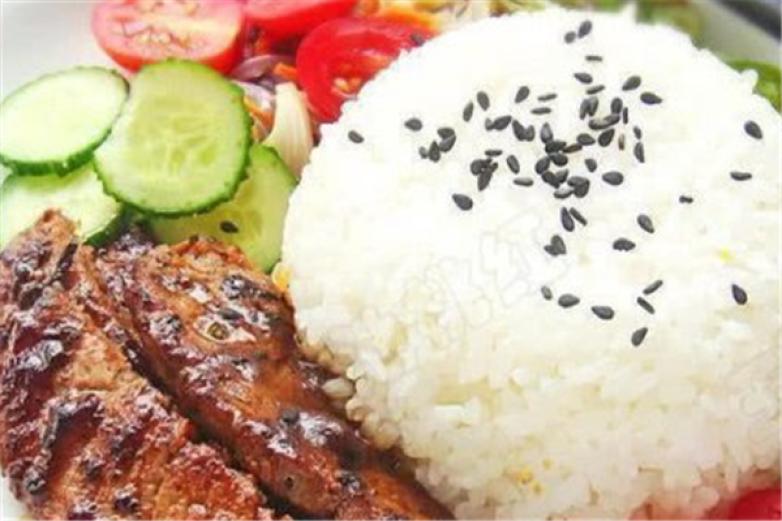 yummy牛排饭加盟