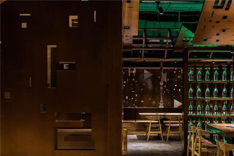 逍云记麻辣香锅加盟