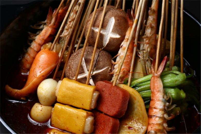 小兔妖串串香火锅加盟