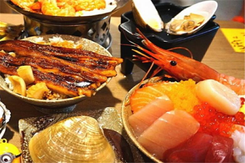 小腻海海鲜生加盟