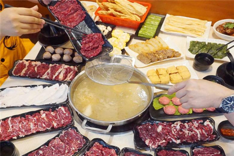 百利堡牛肉火锅店加盟