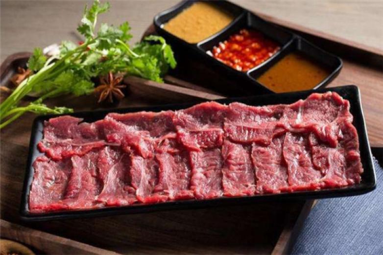 百利堡牛肉火锅店加盟