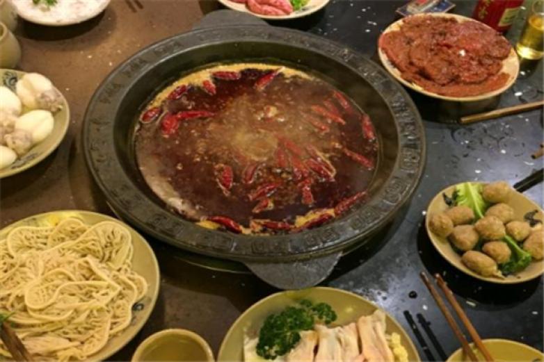 巴蜀楼川菜火锅城加盟